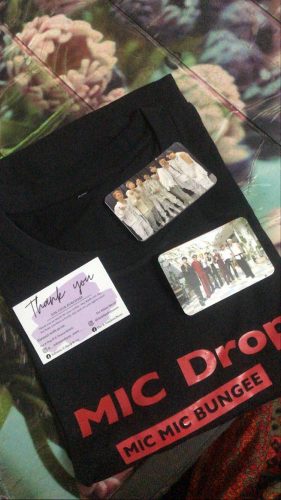 BTS - Mic Drop - T-Shirt photo review